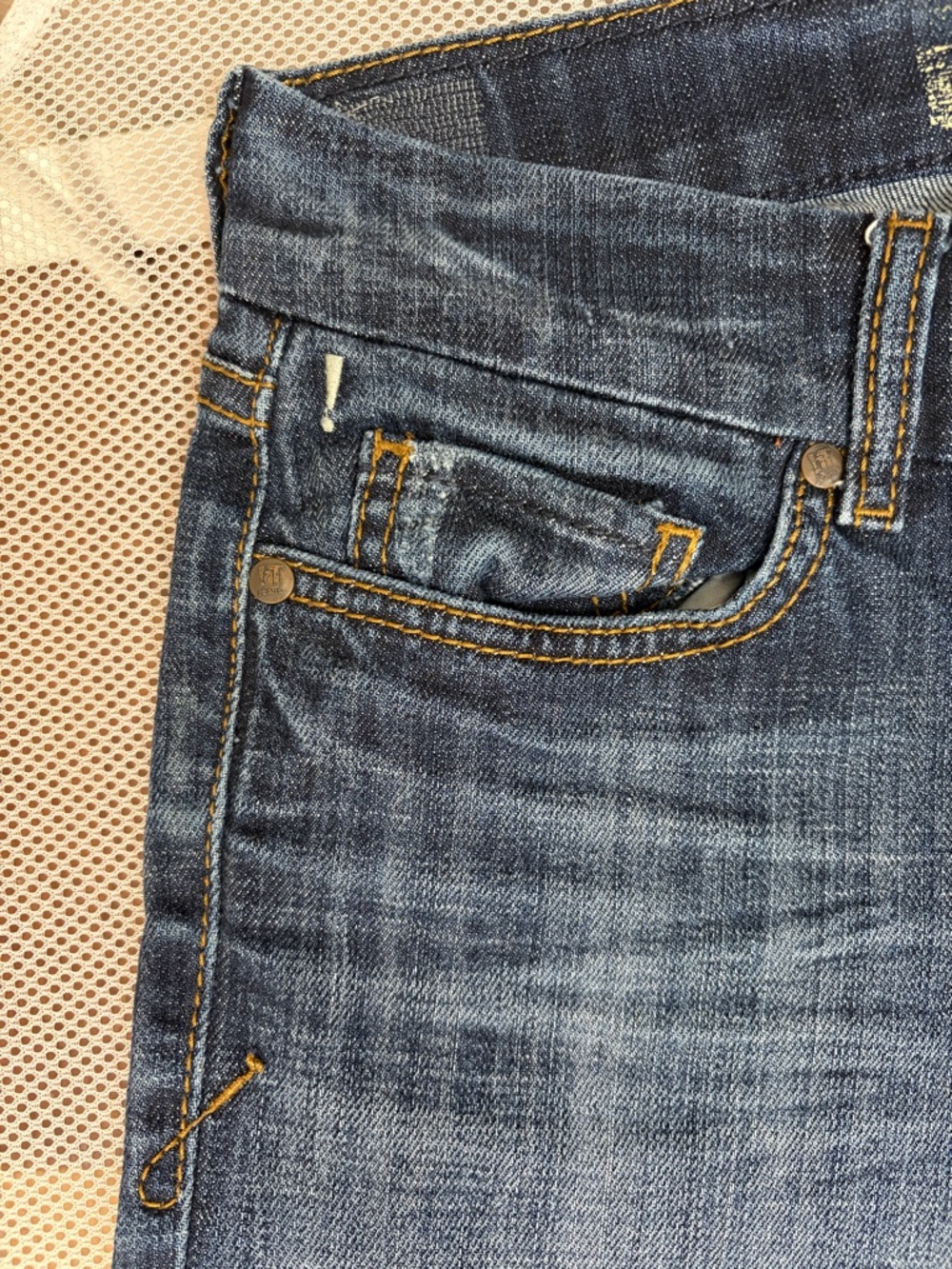 !iT Jeans Los Angeles Vintage Y2K Bermuda Shorts Dark Wash Denim Sz 30 Low Rise - Picture 3 of 16